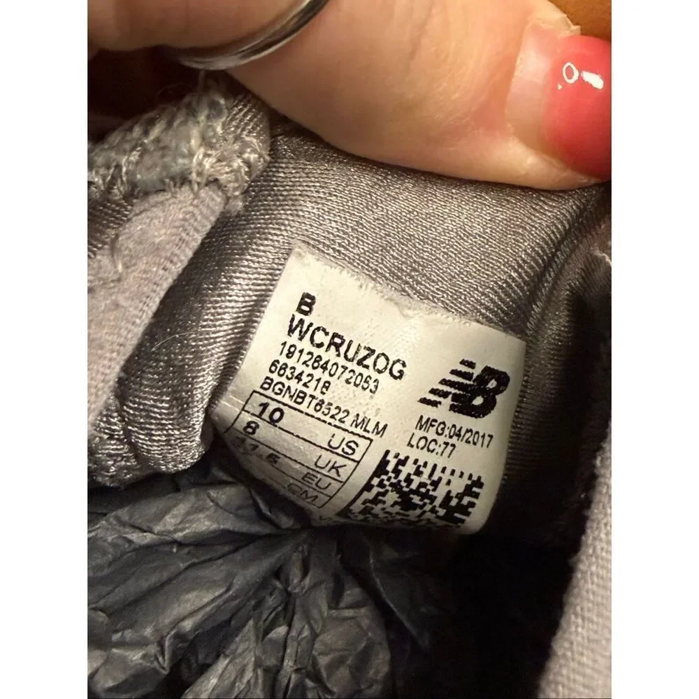 New Balance Women's Heather Knit Fresh Foam Cruzv1 Sneakers Gray Size 10